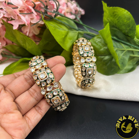 Saanya Premium Kundan Bangle