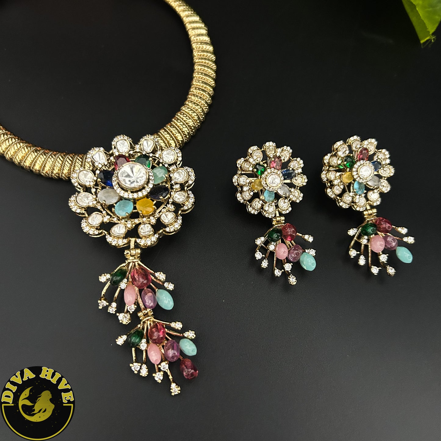 Fidaa Moissanite Hasli Necklace - Necklace -Diva Exclusive, Doublet, Kundan, moissanite, Necklace - Divahive