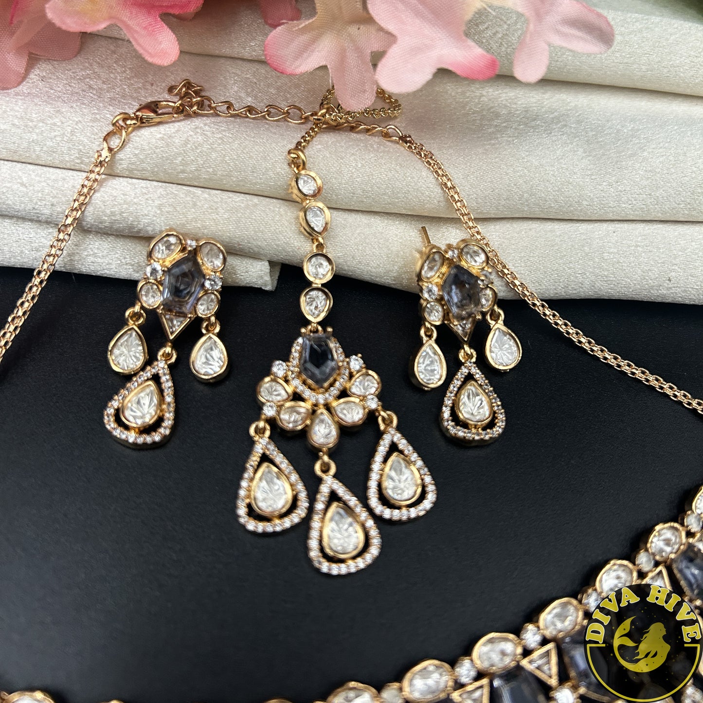 Anaya Moissanite Choker Set