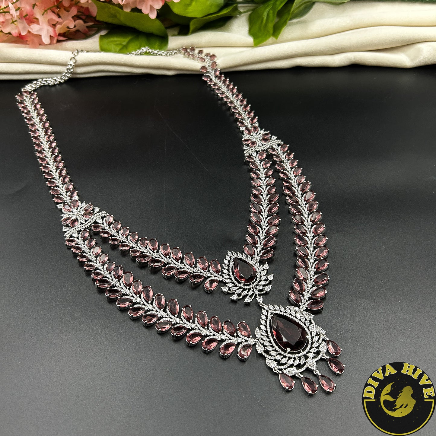 Zeenat Necklace