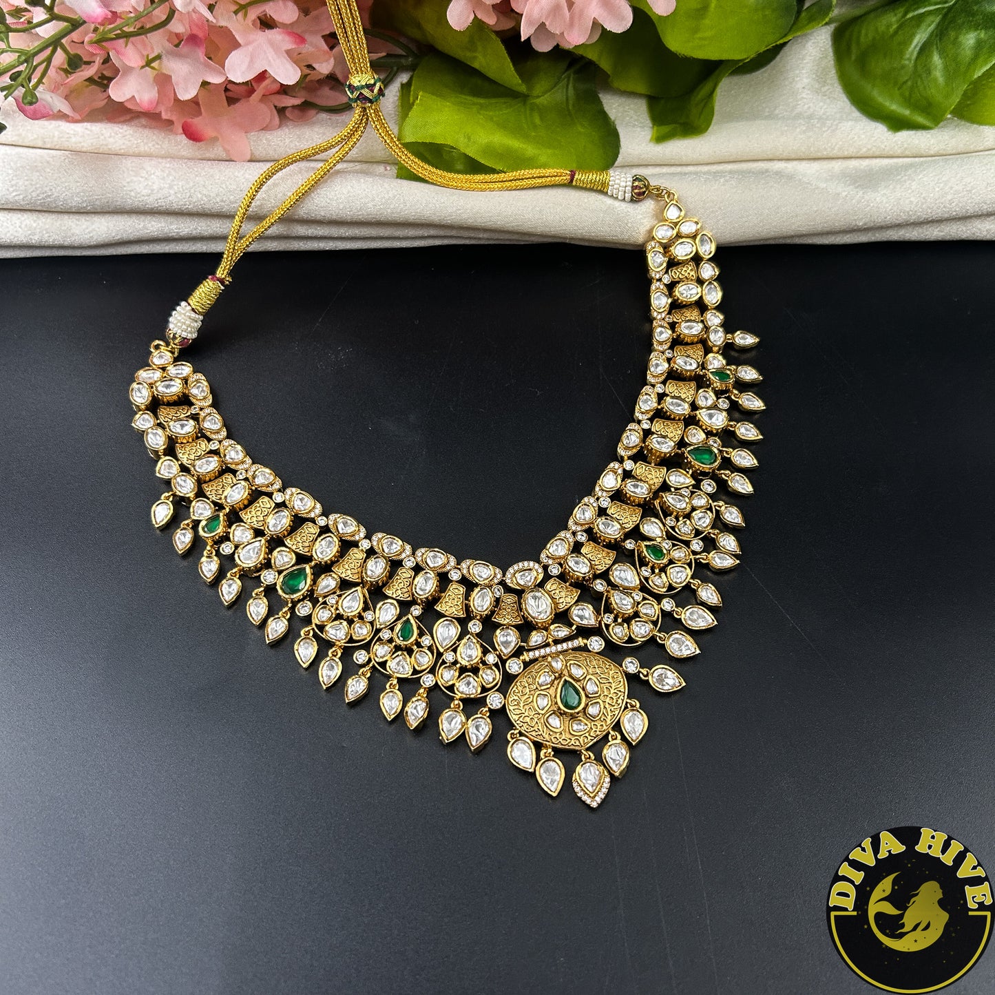 Mugdha Kundan Necklace