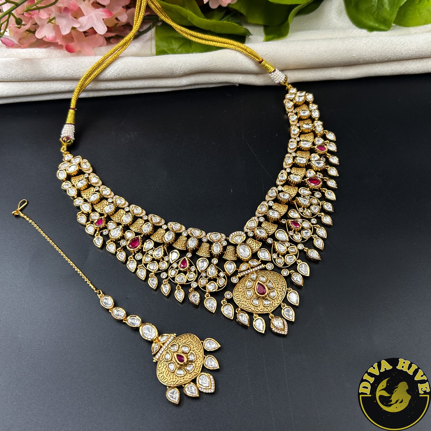 Mugdha Kundan Necklace