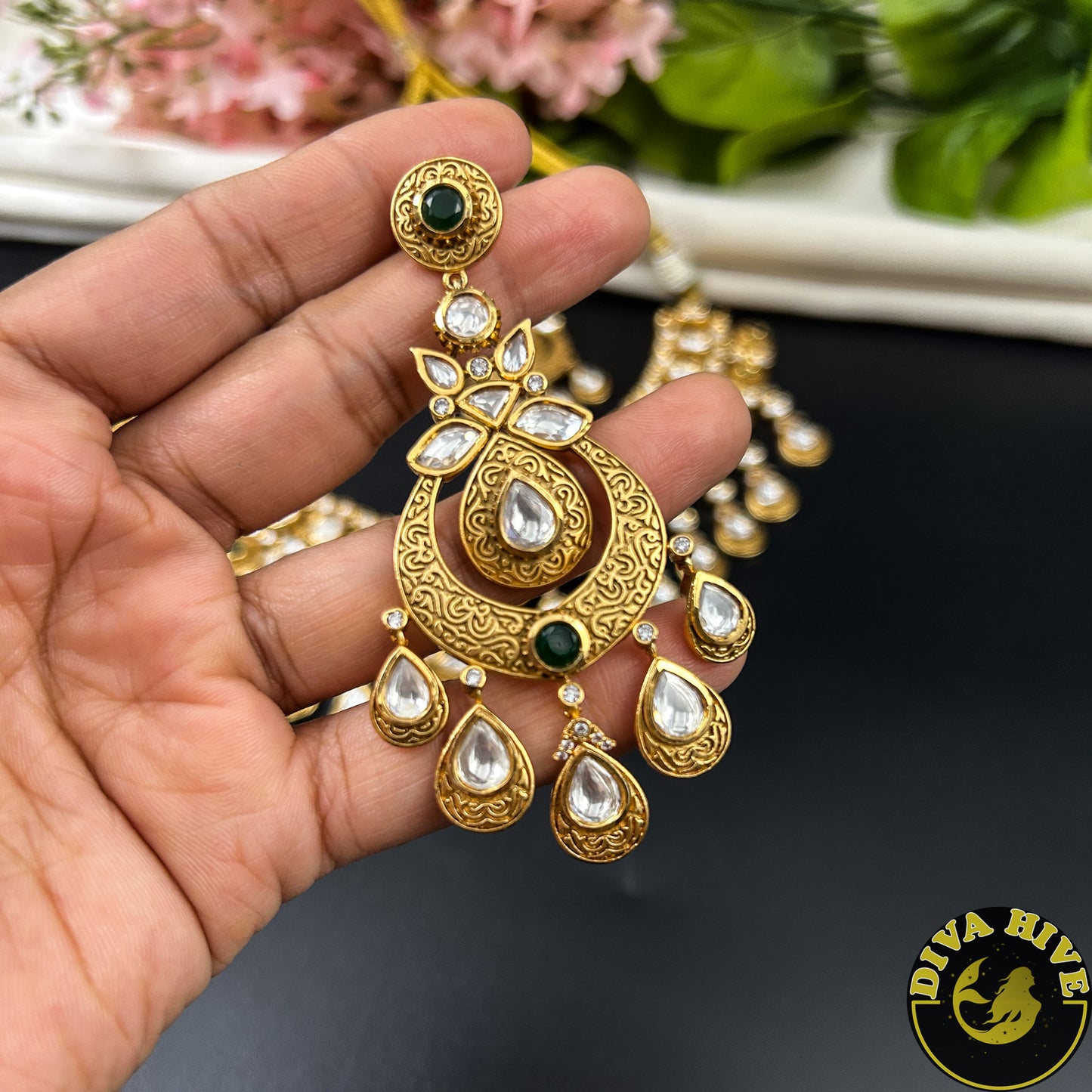 Ruhani Kundan Necklace
