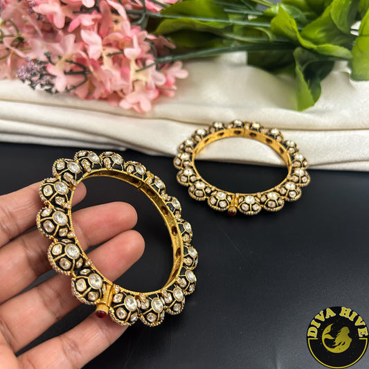 Zarina Royal Bangle