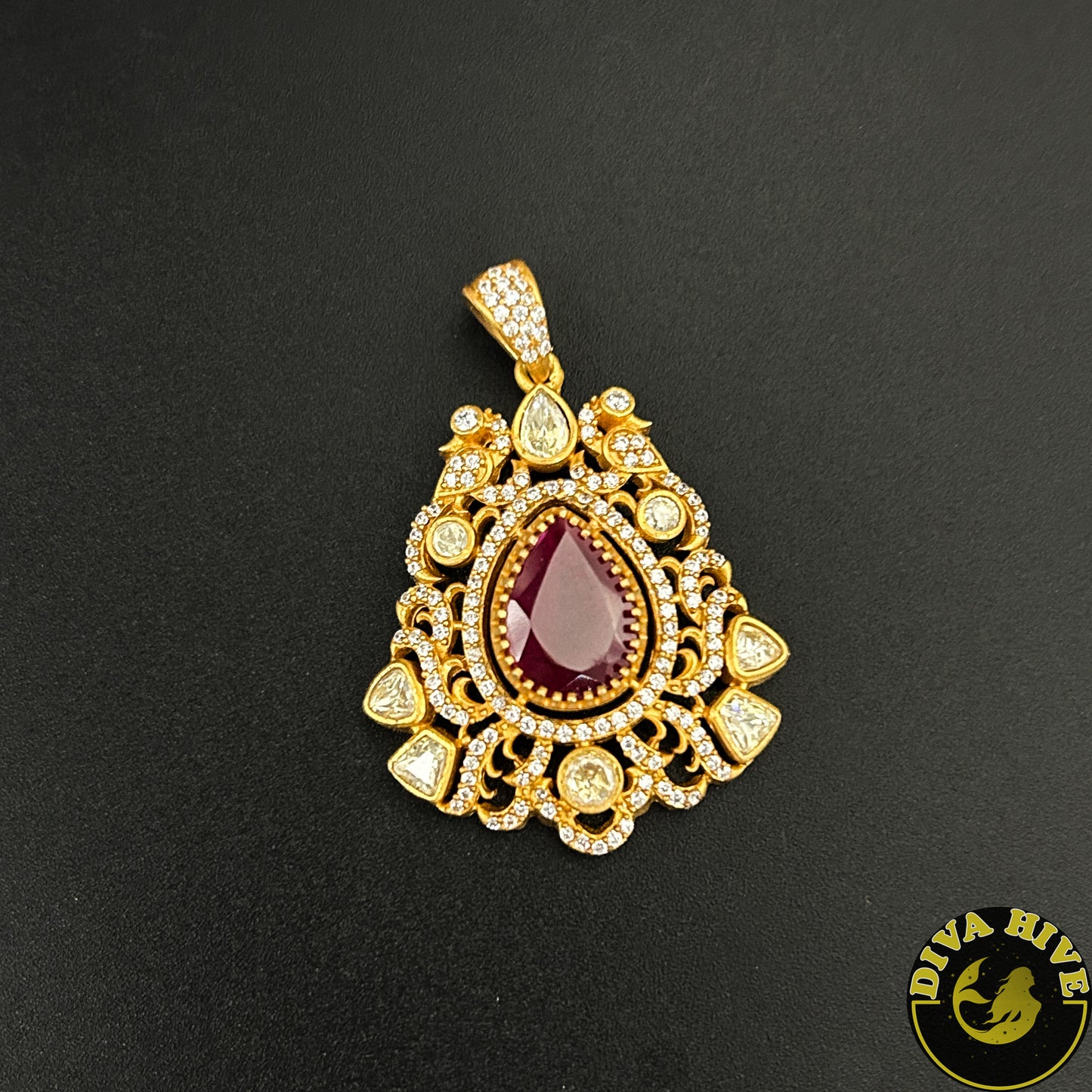 Kriti 22K Gold Plated Pendant Set