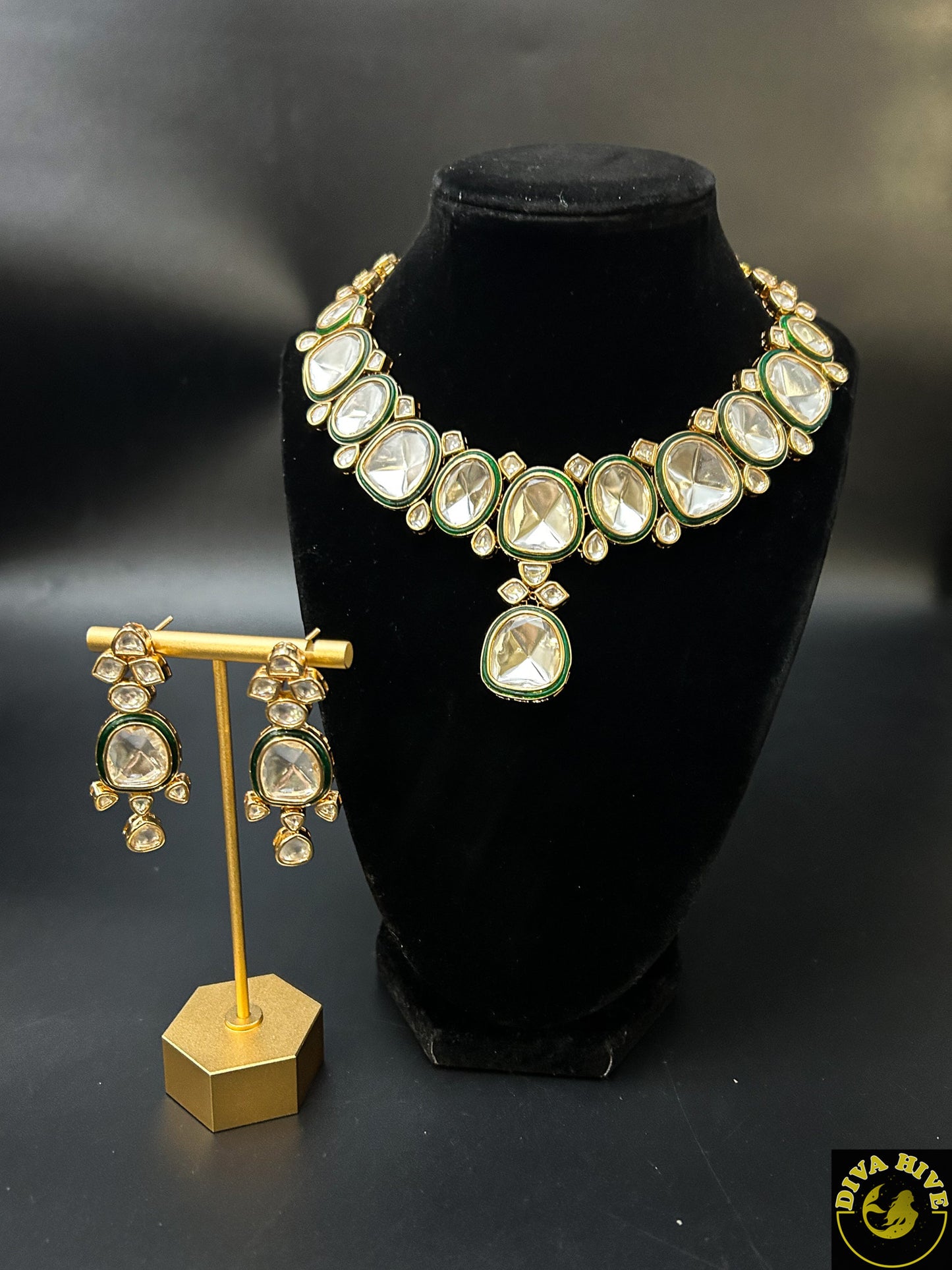 Uncut Polki/Kundan Short Necklace - -Kundan - Divahive