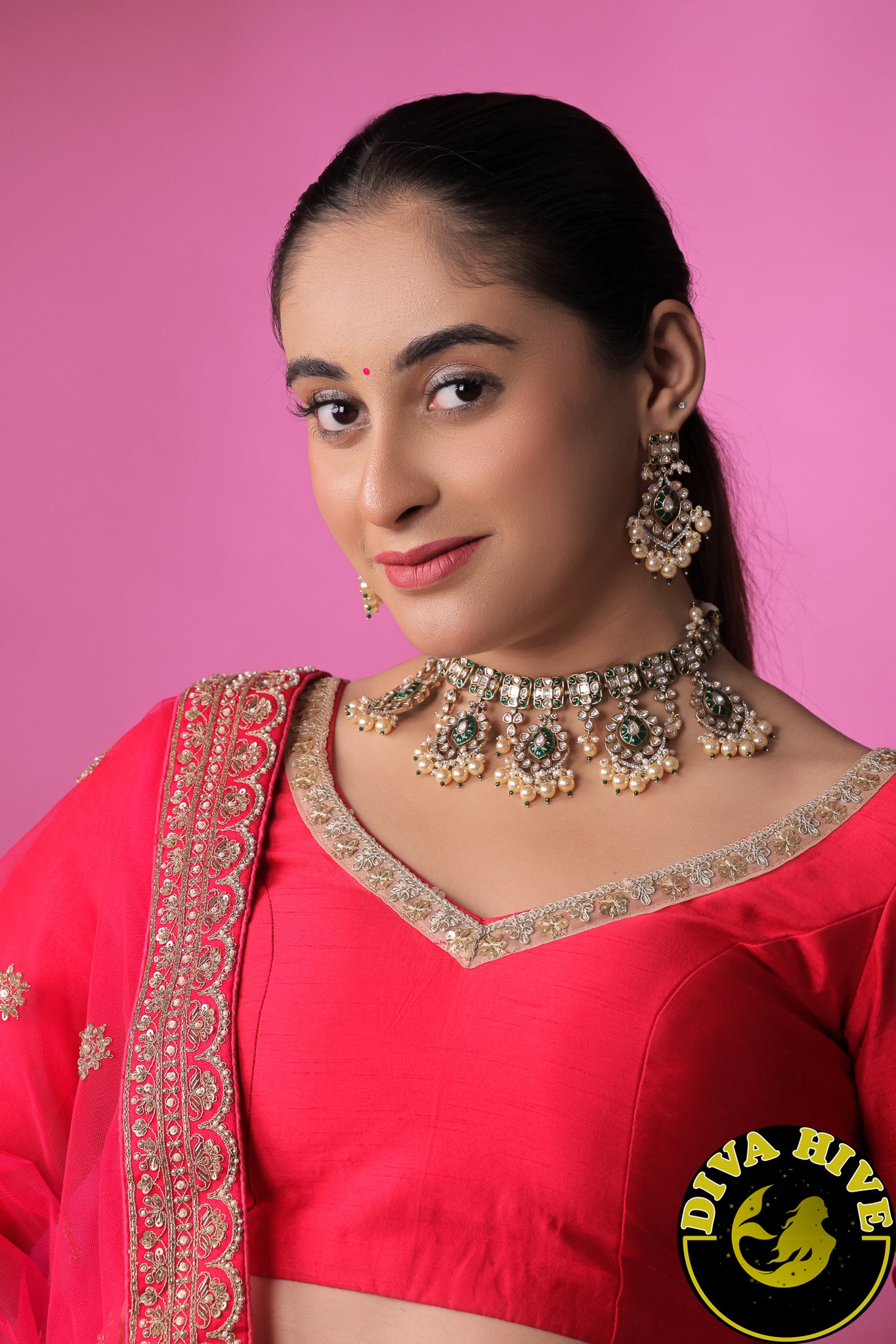 Mugdha Kundan Choker