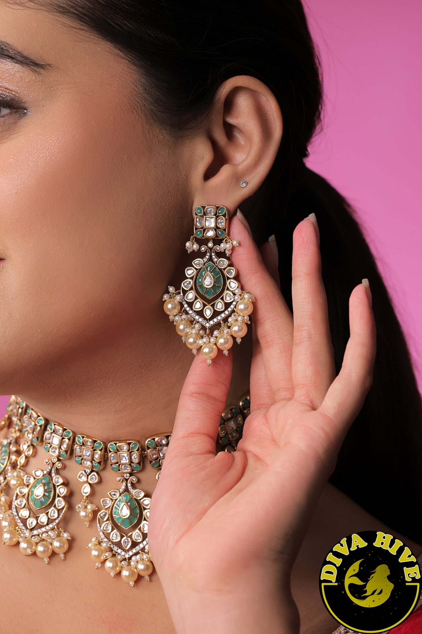 Mugdha Kundan Choker