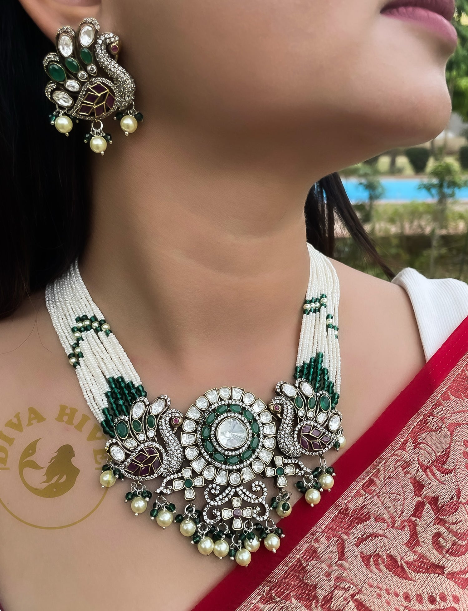 Elegant Kundan Necklace | Necklace with peocock figure - Necklace -Kundan, Necklace - Divahive