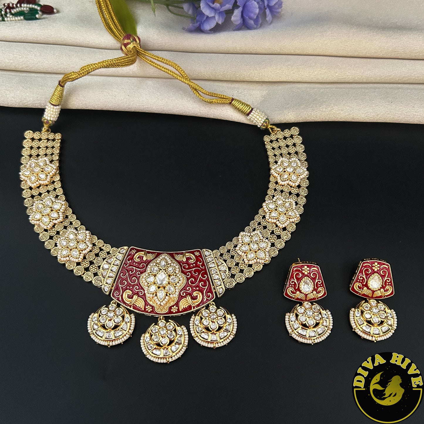 Zeenat Gold Plated Pachi Kundan Necklace - Necklace -Diva Exclusive, Doublet, featured, Kundan, moissanite, Necklace - Divahive