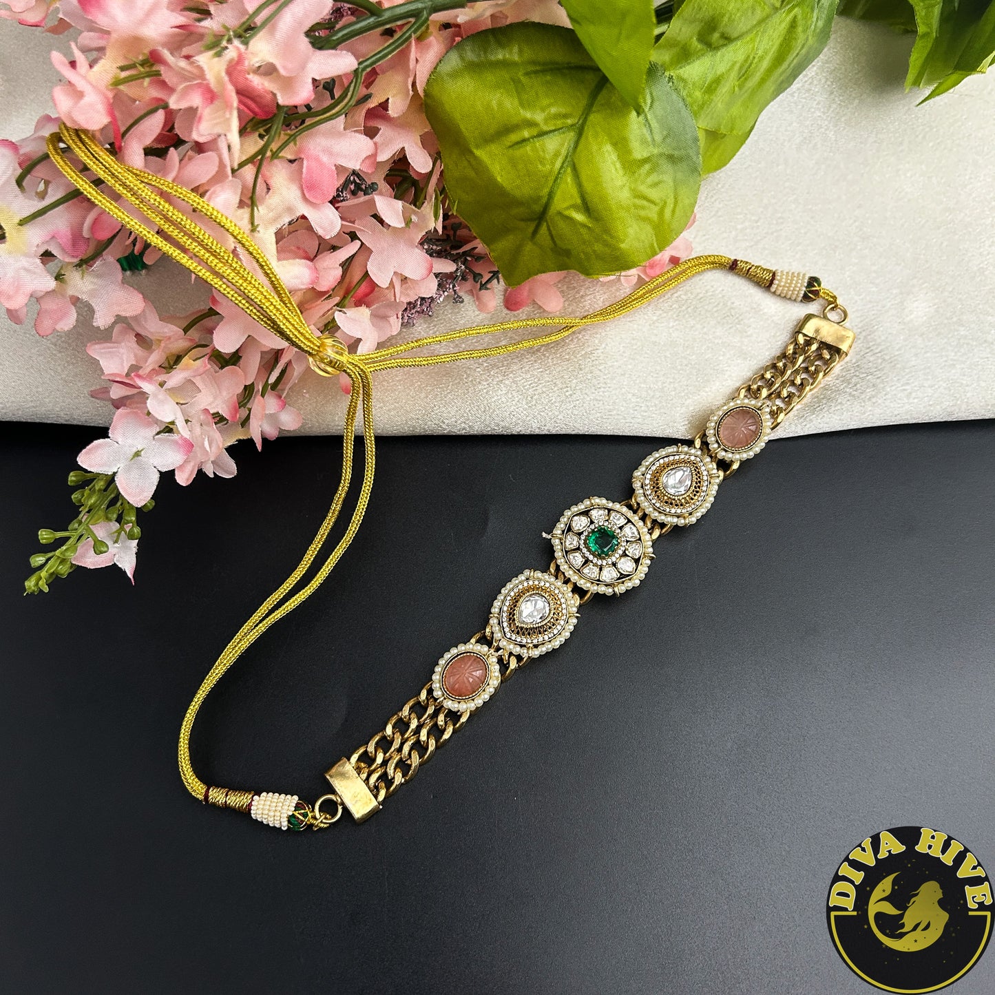 Aarza Fusion Choker