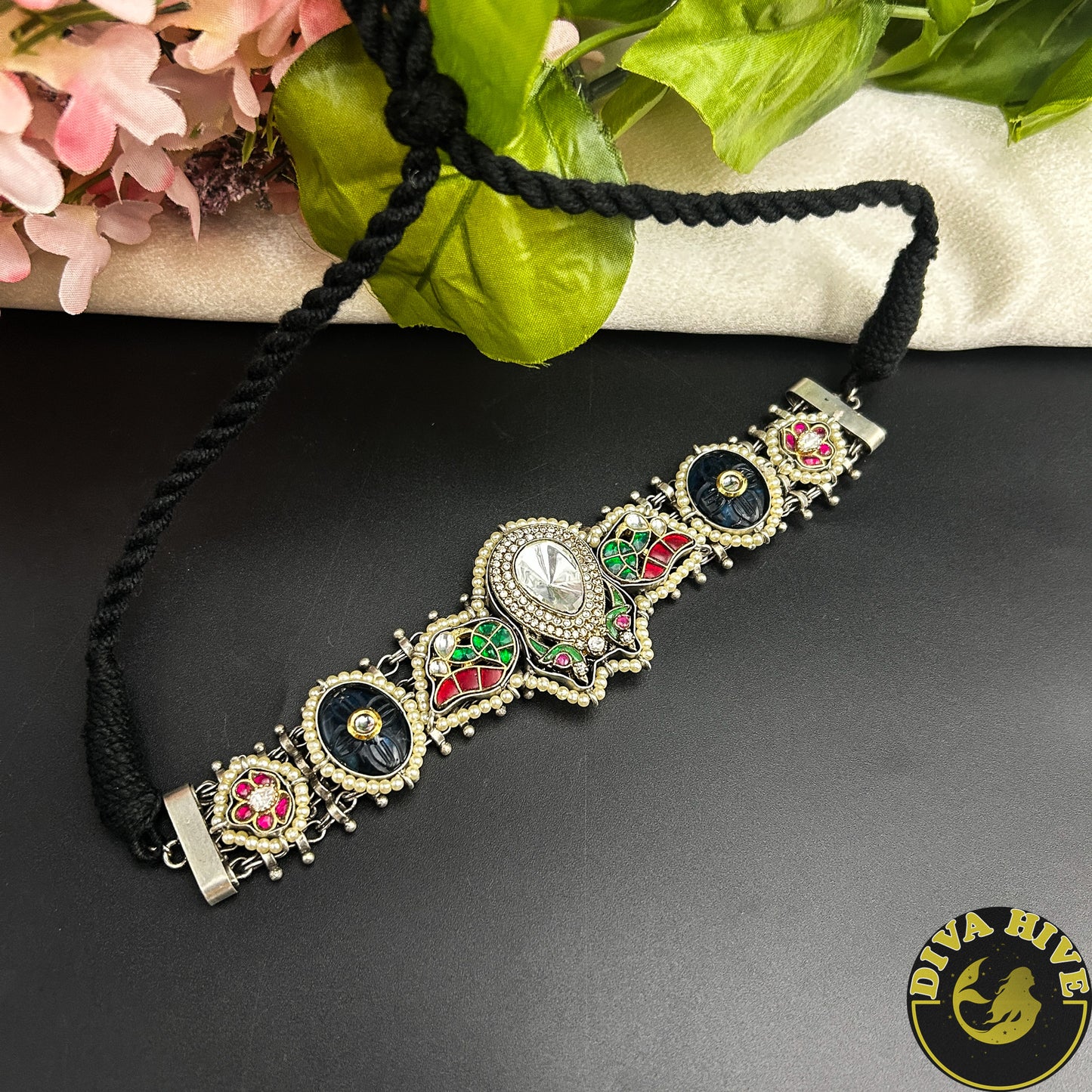 Zoya Fusion Choker