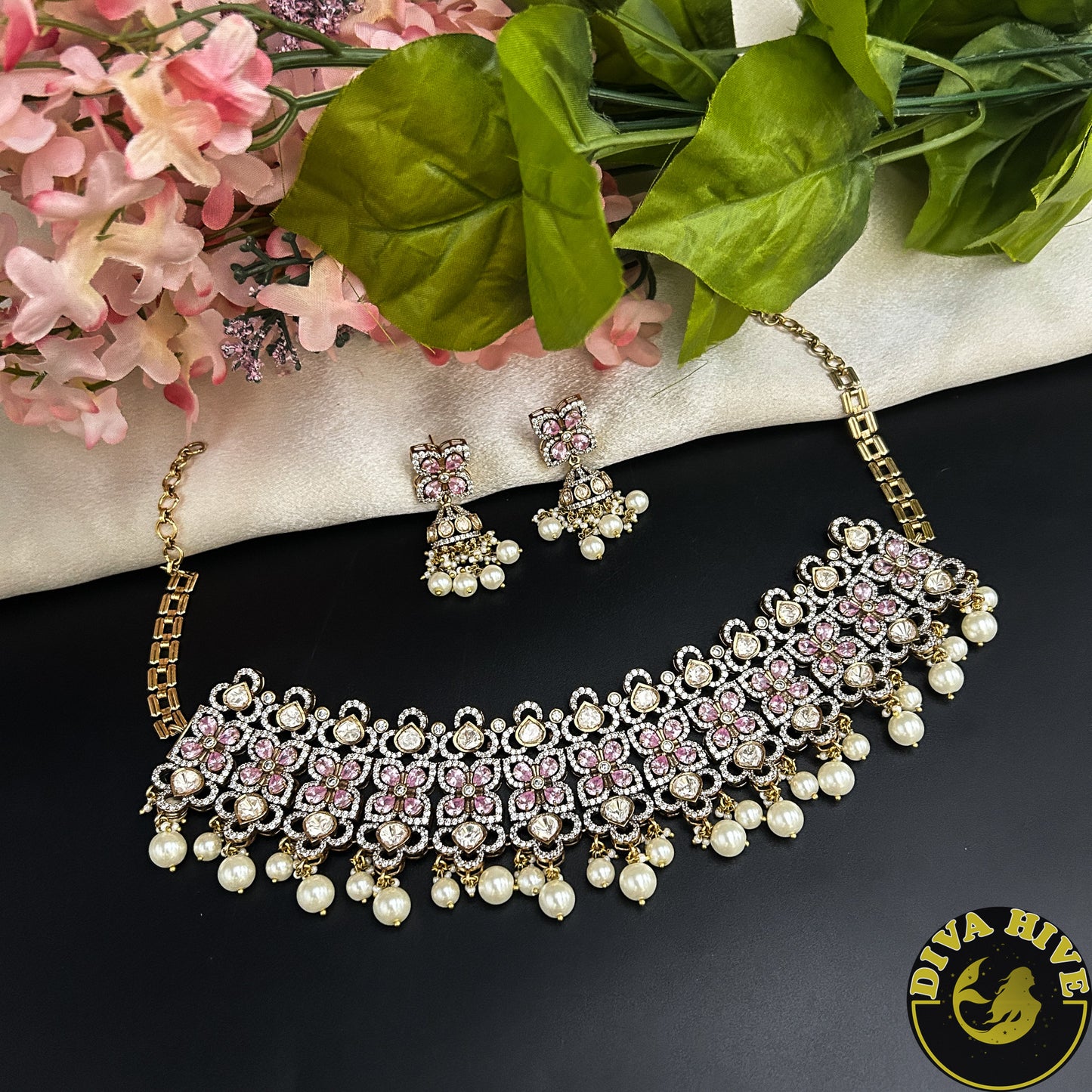 Dilruba Moissanite Choker Set