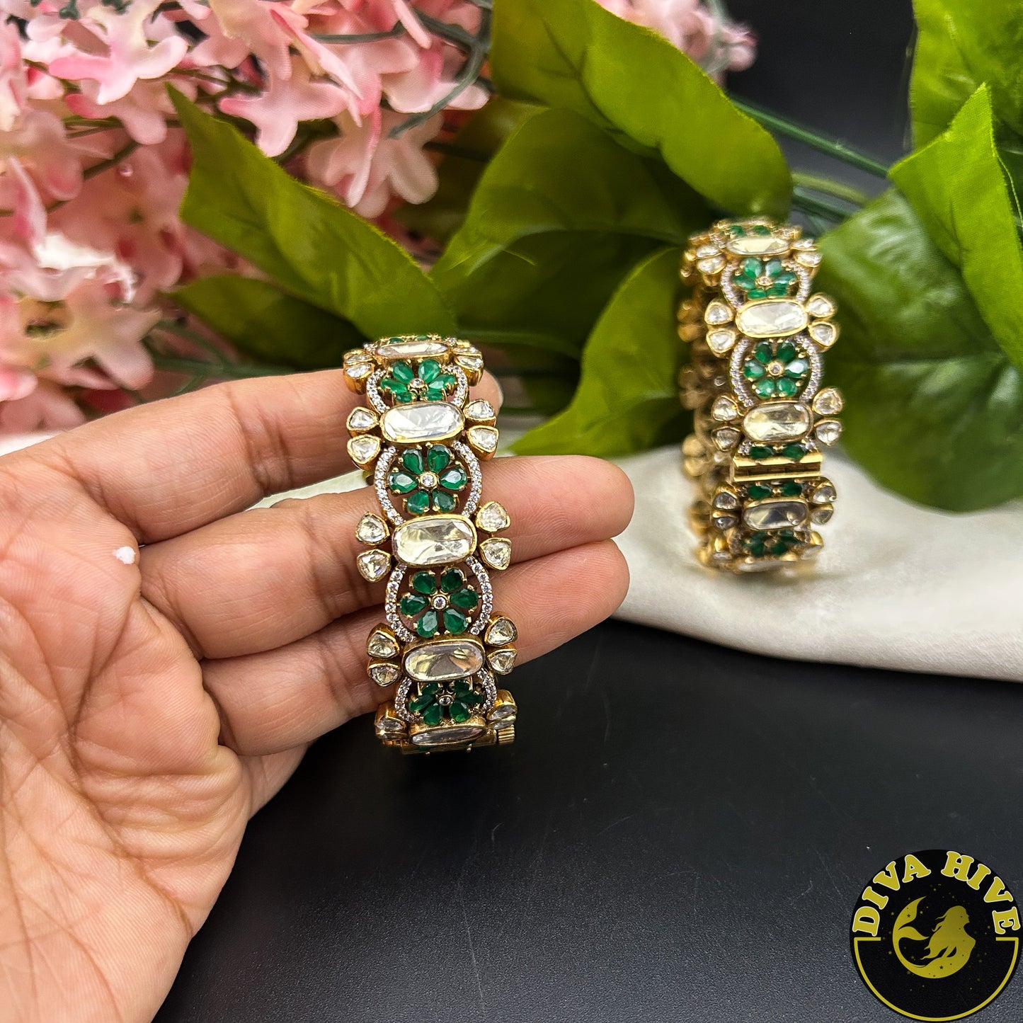 Saachi Moissanite Bangle