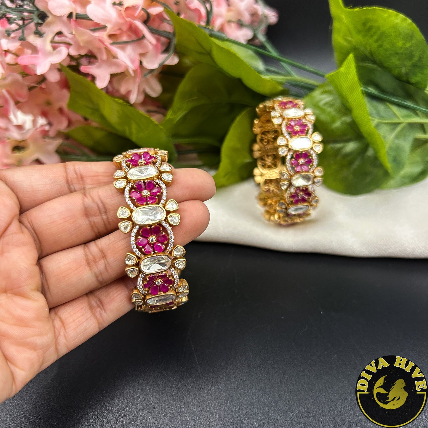 Saachi Moissanite Bangle