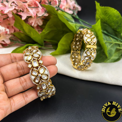 Pashmina Gold Plated Royal Foil Kundan Bangle