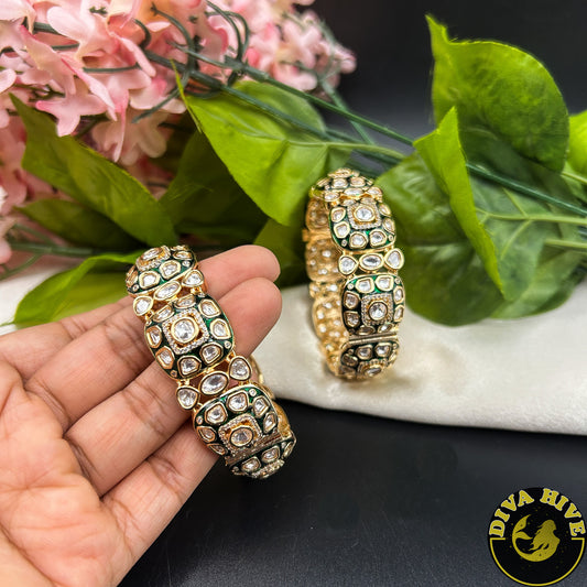 Saanya Premium Kundan Bangle