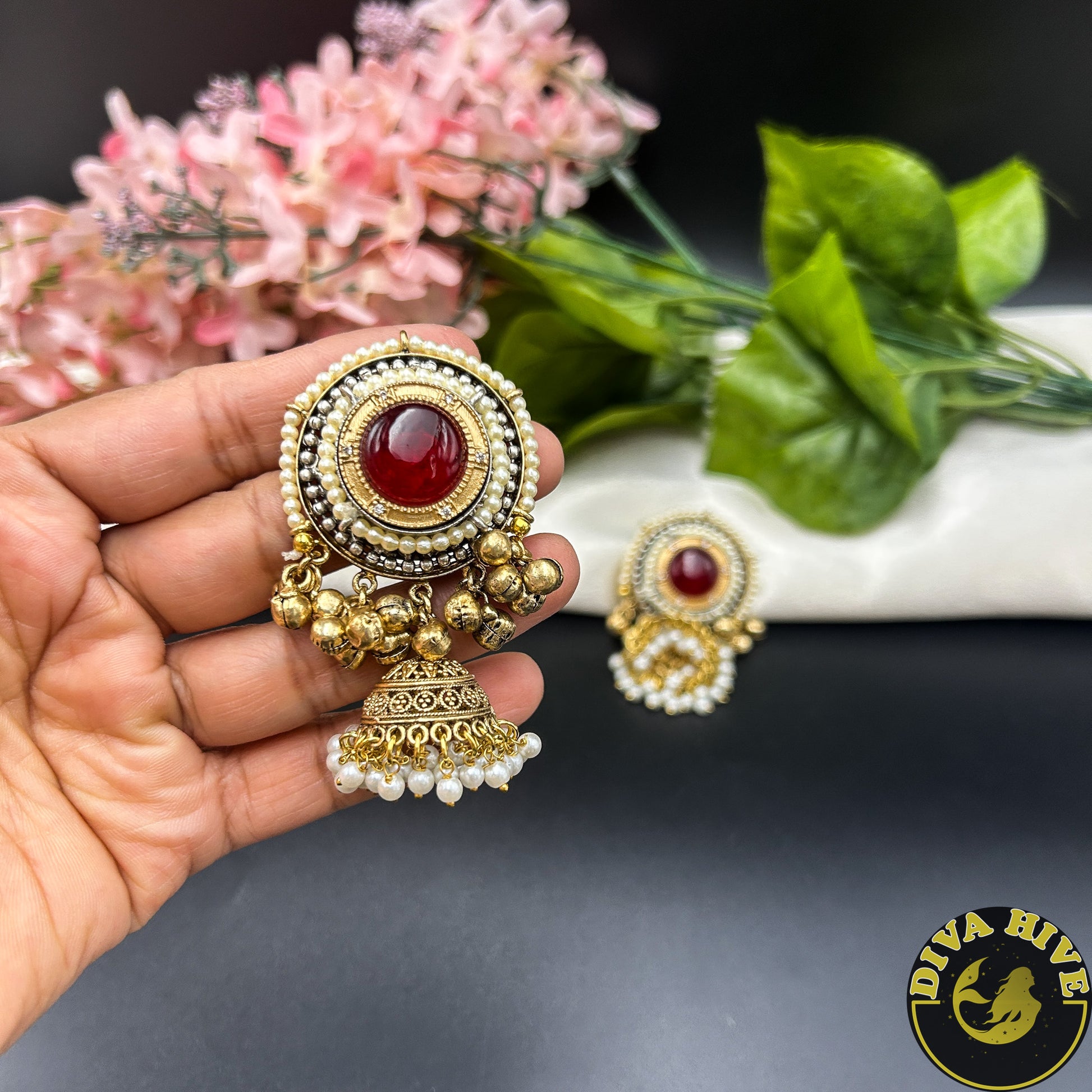 Suhani Gorgeous Fusion Silver Necklace| Tribal Jewellery - Necklace -["925Silver","Diva Exclusive","Hasuli","Necklace","Silver"] - Divahive