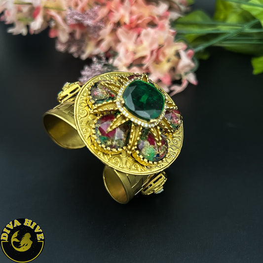 Panaah Metallic Stone cuff - Bracelet -["Bracelet","Diva Exclusive","Doublet","featured"] - Divahive