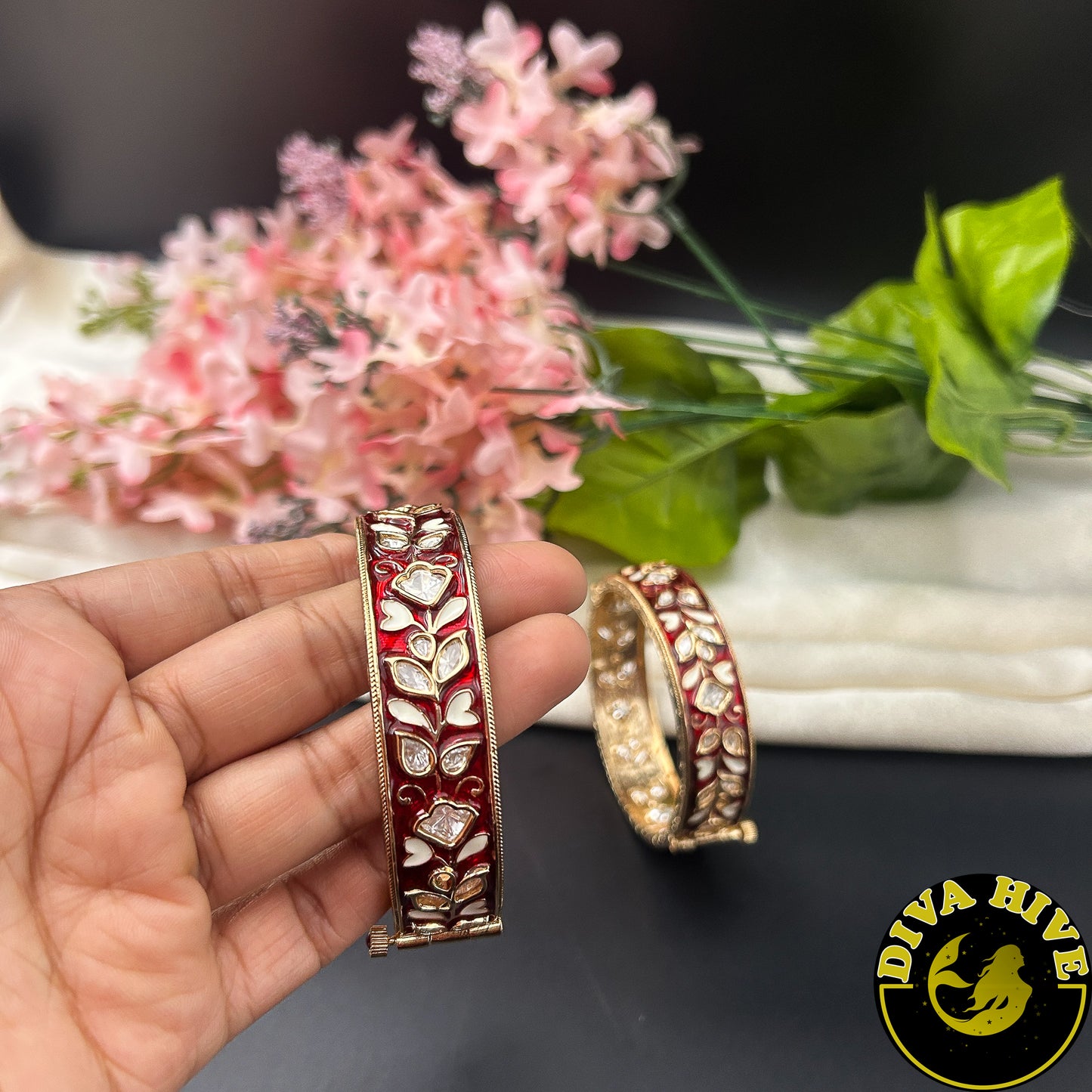 Aarohi Kundan Meena Bangle