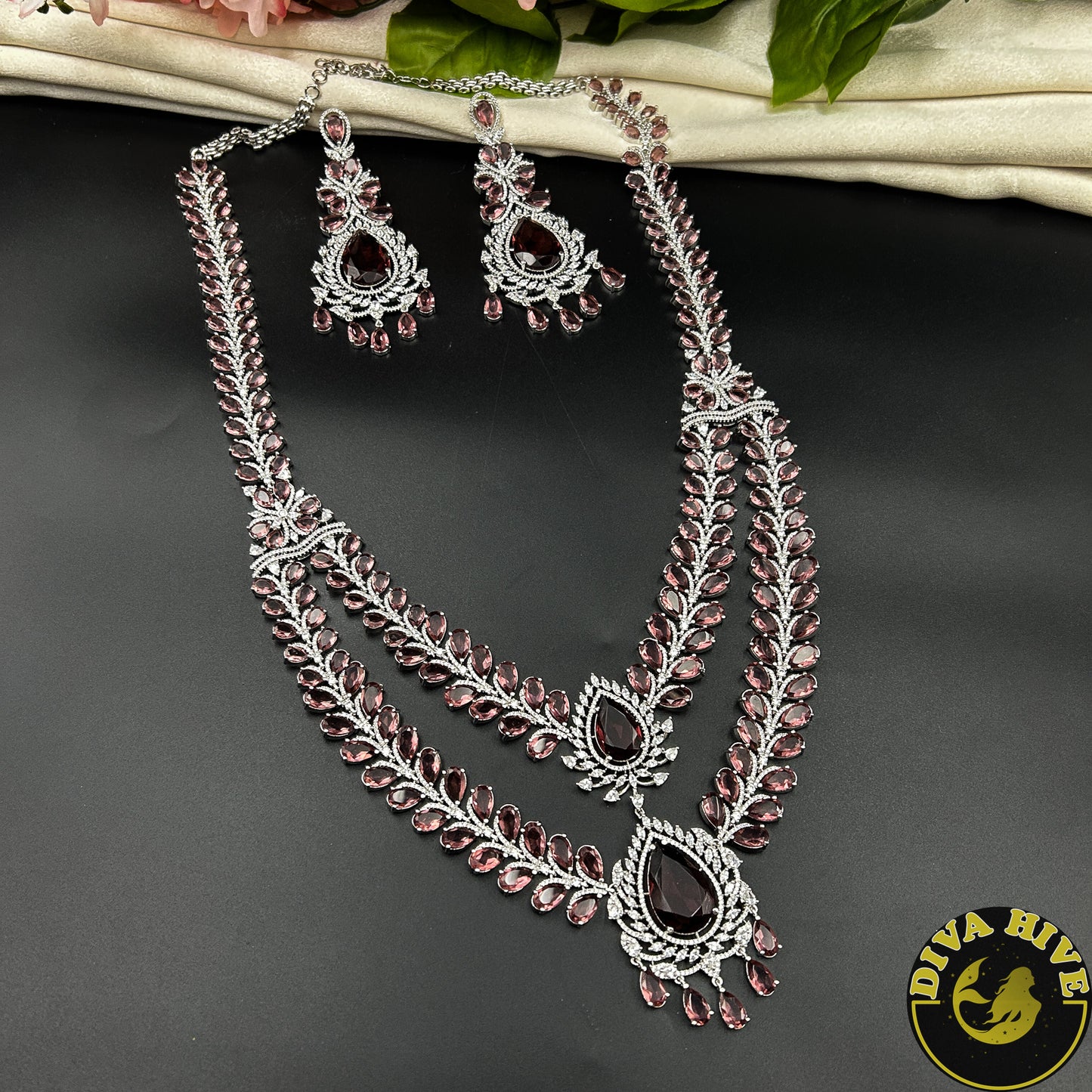 Zeenat Necklace