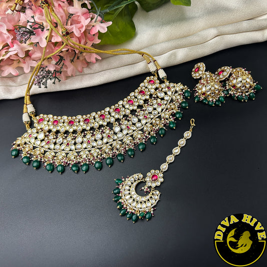 Zeenat Gold Plated Pachi Kundan Choker