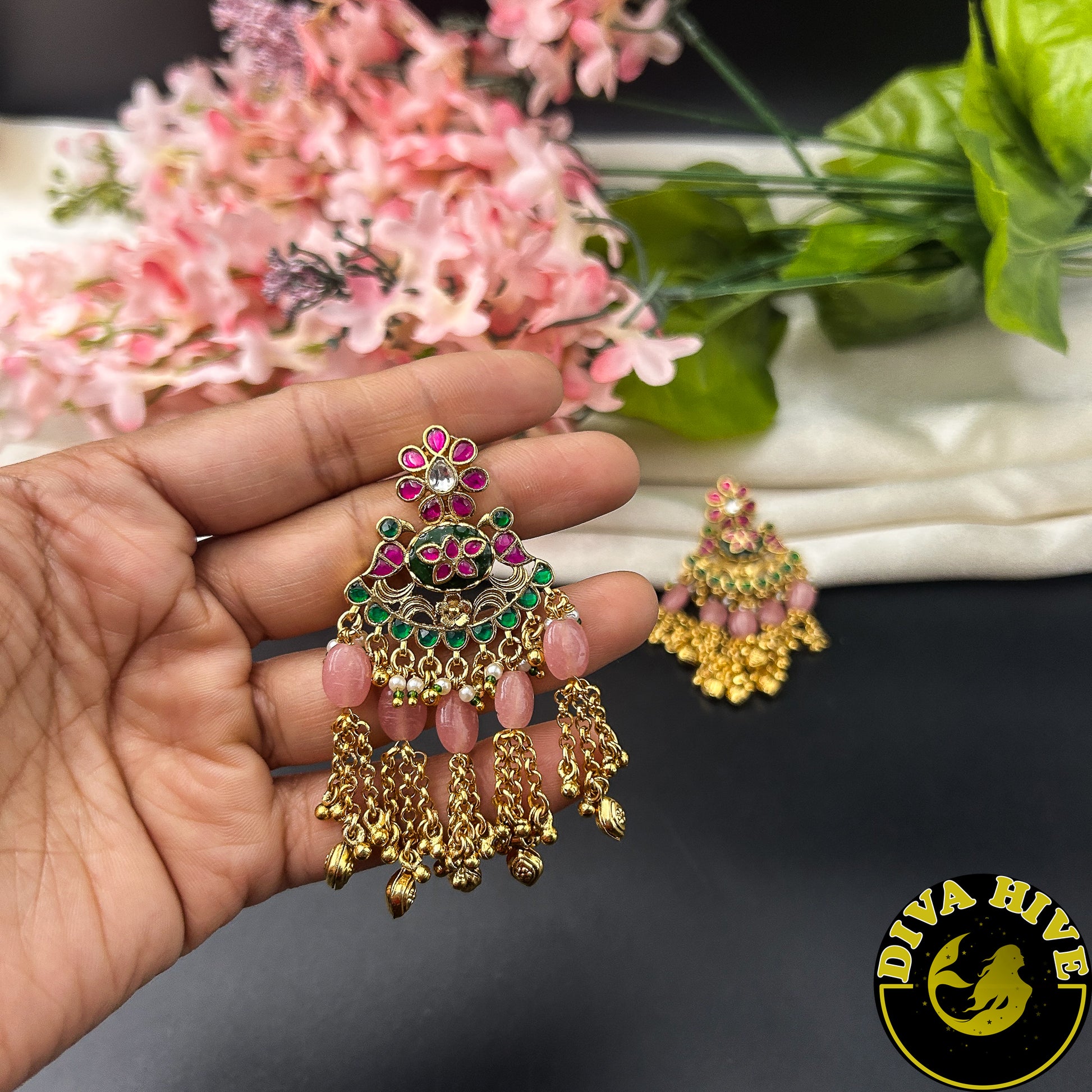 Kiara Pachi Choker - Necklace -Choker, Diva Exclusive, Kundan - Divahive