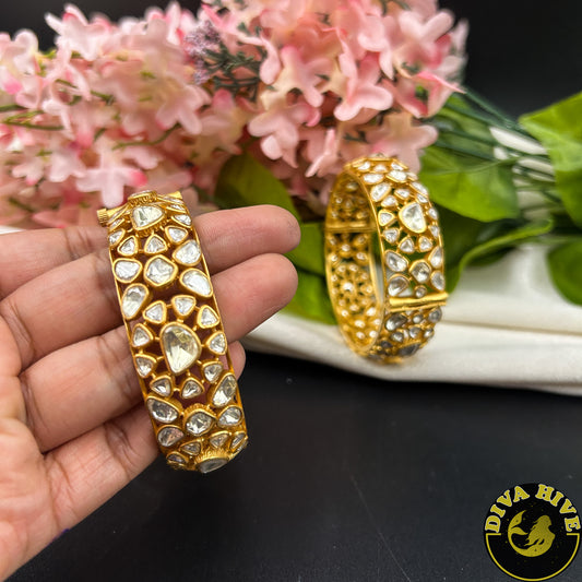 Mohini Moissanite Bangle