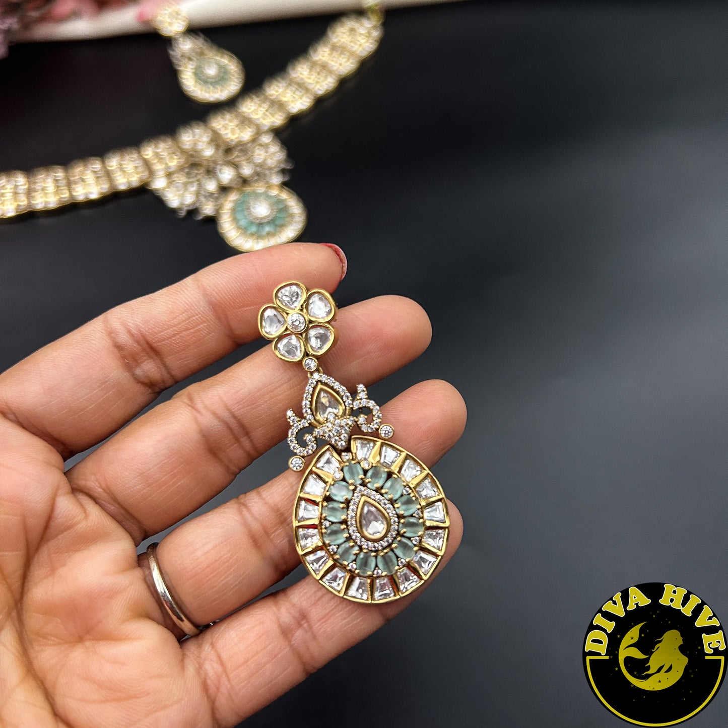 Moh Kundan Choker