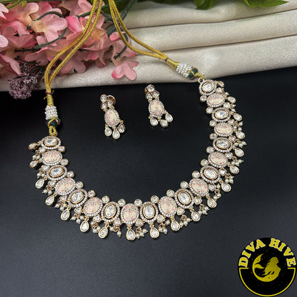 Noor Kundan  Choker Necklace - Necklace -Choker, Kundan, Necklace - Divahive
