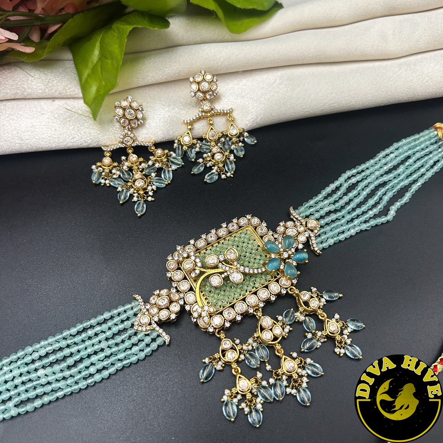 Suhani Moissanite Choker
