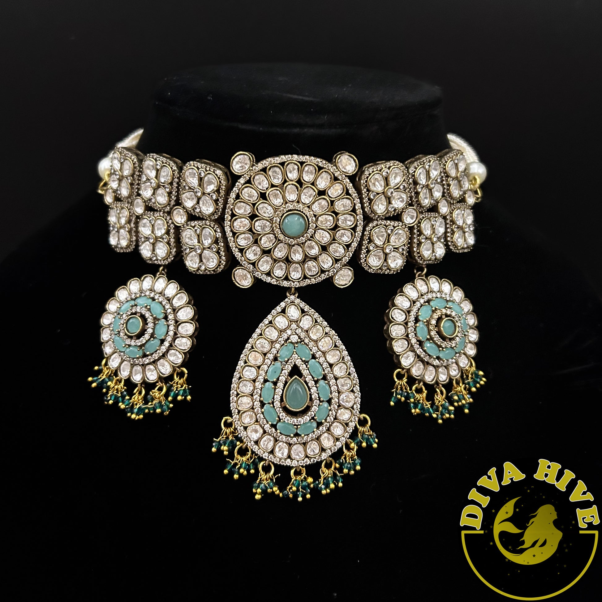 Kainaat  Moissanite Statement Choker - Necklace -Diva Exclusive, Doublet, featured, Kundan, moissanite, Necklace - Divahive