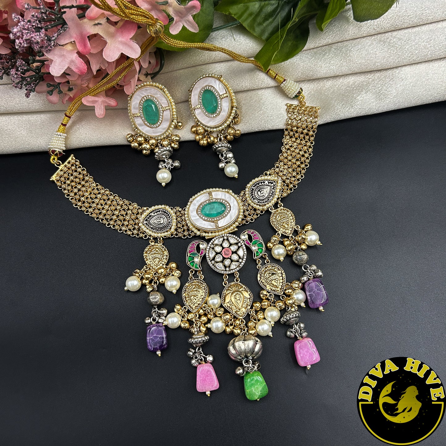 Qala Fusion Choker -  -["925Silver","Diva Exclusive","featured","Fusion","Kundan","Necklace"] - Divahive