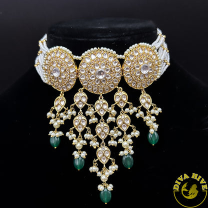 Moh Tyani Kundan Choker - Necklace -Choker, Kundan, Necklace - Divahive