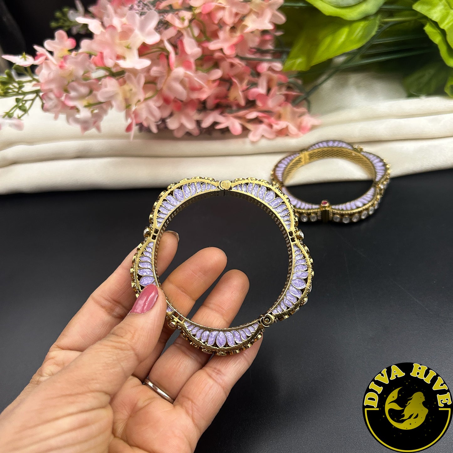 Premium Moissanite Qala Bangle - Bangle -["Bangle","Bracelet","Diva Exclusive","featured","moissanite"] - Divahive