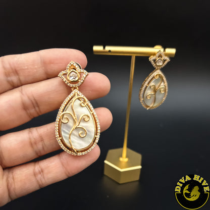 Sneh Artisan Earring | Designer Earring | Exclusive Earring - Earring -Diva Exclusive, Earring, moissanite - Divahive