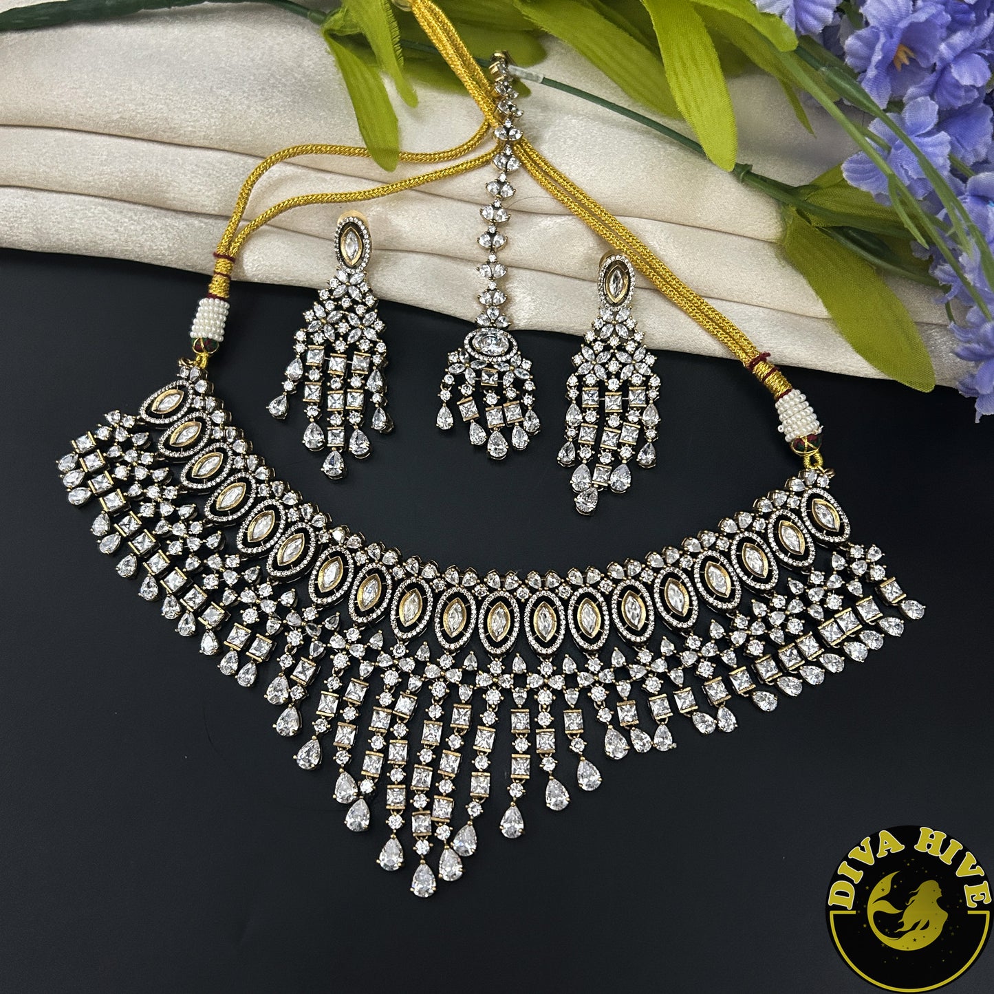 Snigdha AD/CZ Choker - Necklace -["AD\/CZ","Necklace"] - Divahive