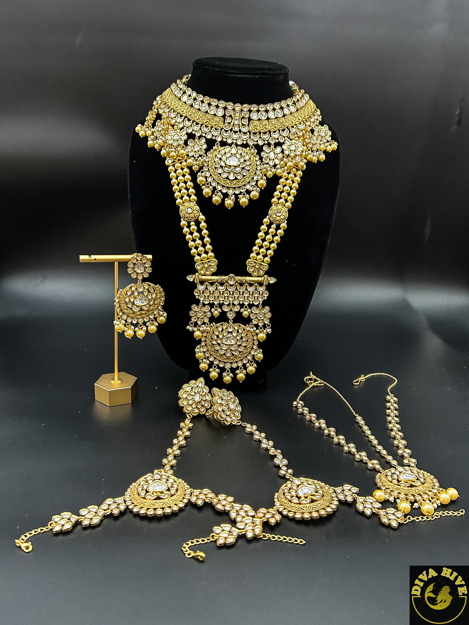 Antique Kundan Bridal Set - Necklace -Bridal, Choker, Kundan, Necklace - Divahive