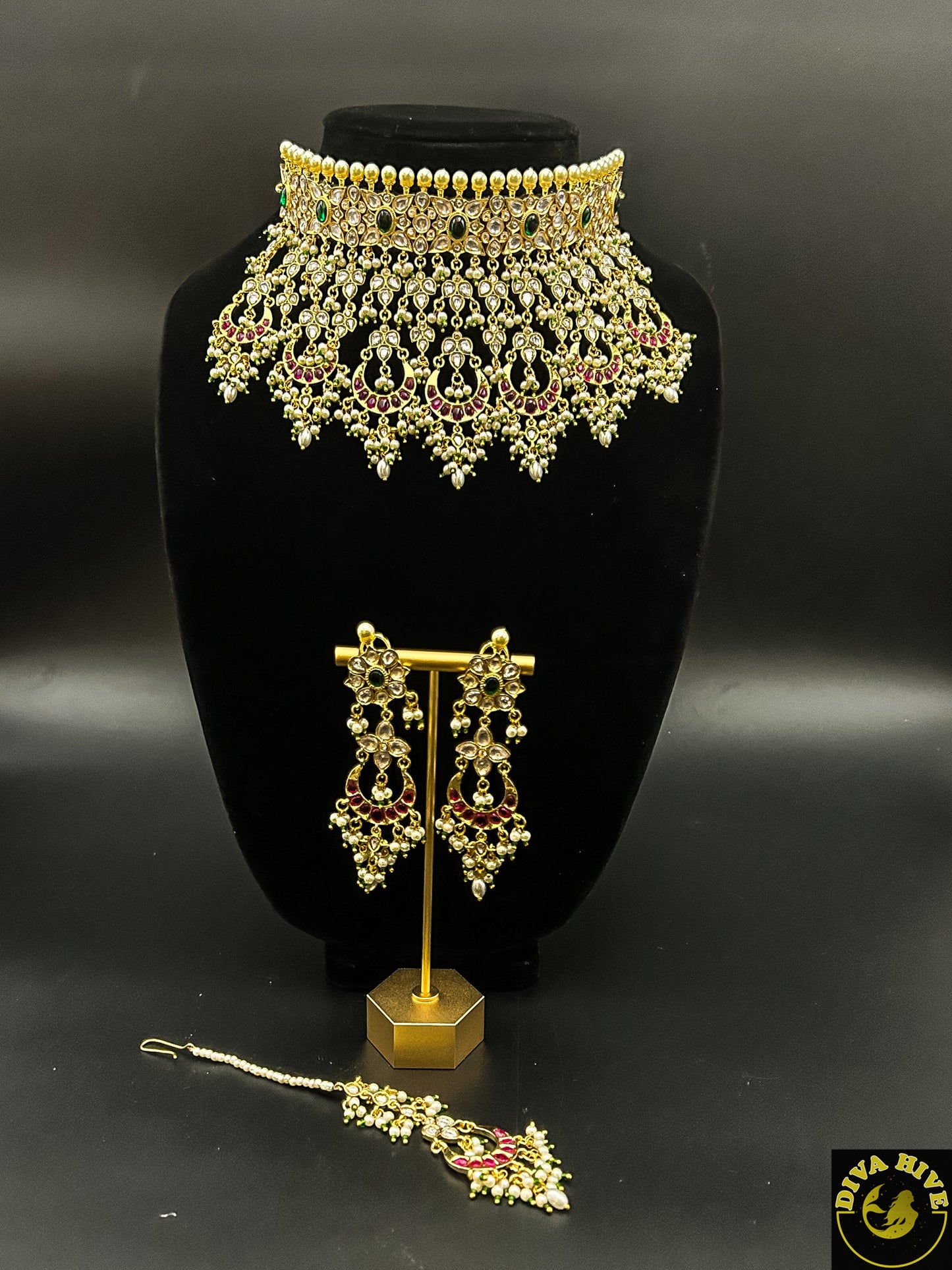 Pachi Kundan Choker Set - Necklace -Choker, Kundan, Necklace - Divahive